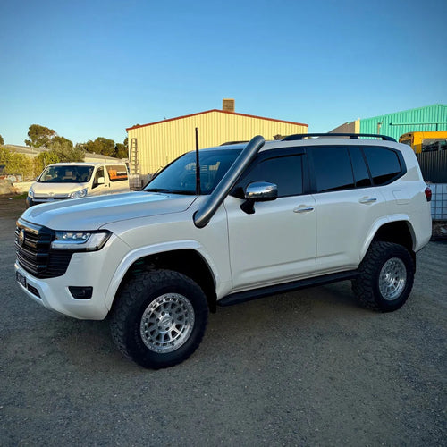 4x4 INDUSTRIES SNORKEL/AIRBOX
