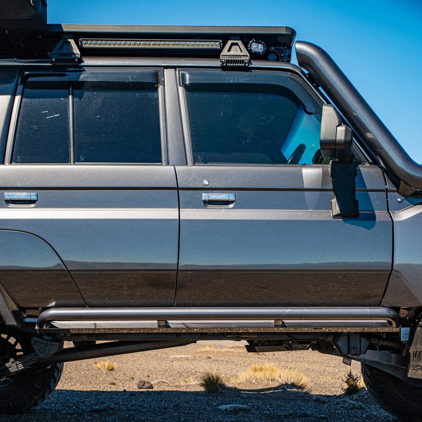 DIRTY 4X4 ELECTRIC ROCK SLIDERS